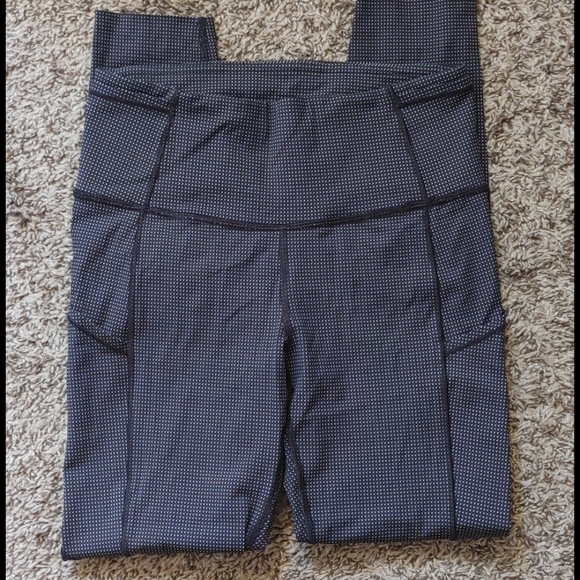 Lululemon Fast and Free 7/8 Sz:6 - Picture 4 of 8